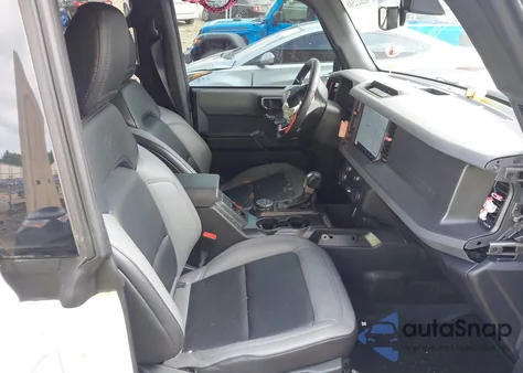 2024 Ford Bronco Black Diamond из США, поврежденный, VIN 1FMDE1BH7RLA71375